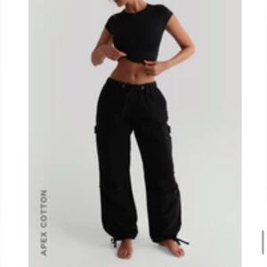 Essential Baggy Cargo Pants